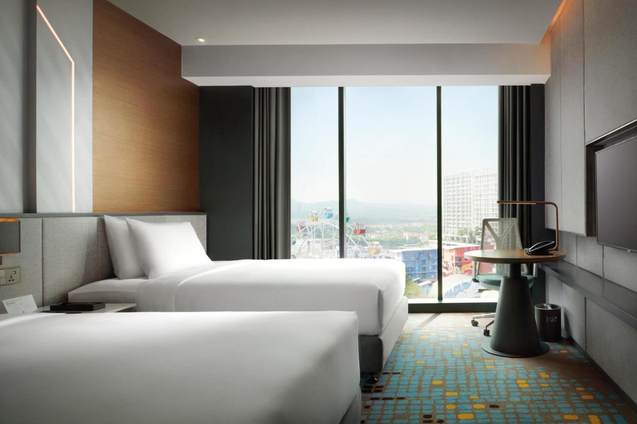 Doubletree By Hilton Shah Alam I-City 外观 照片