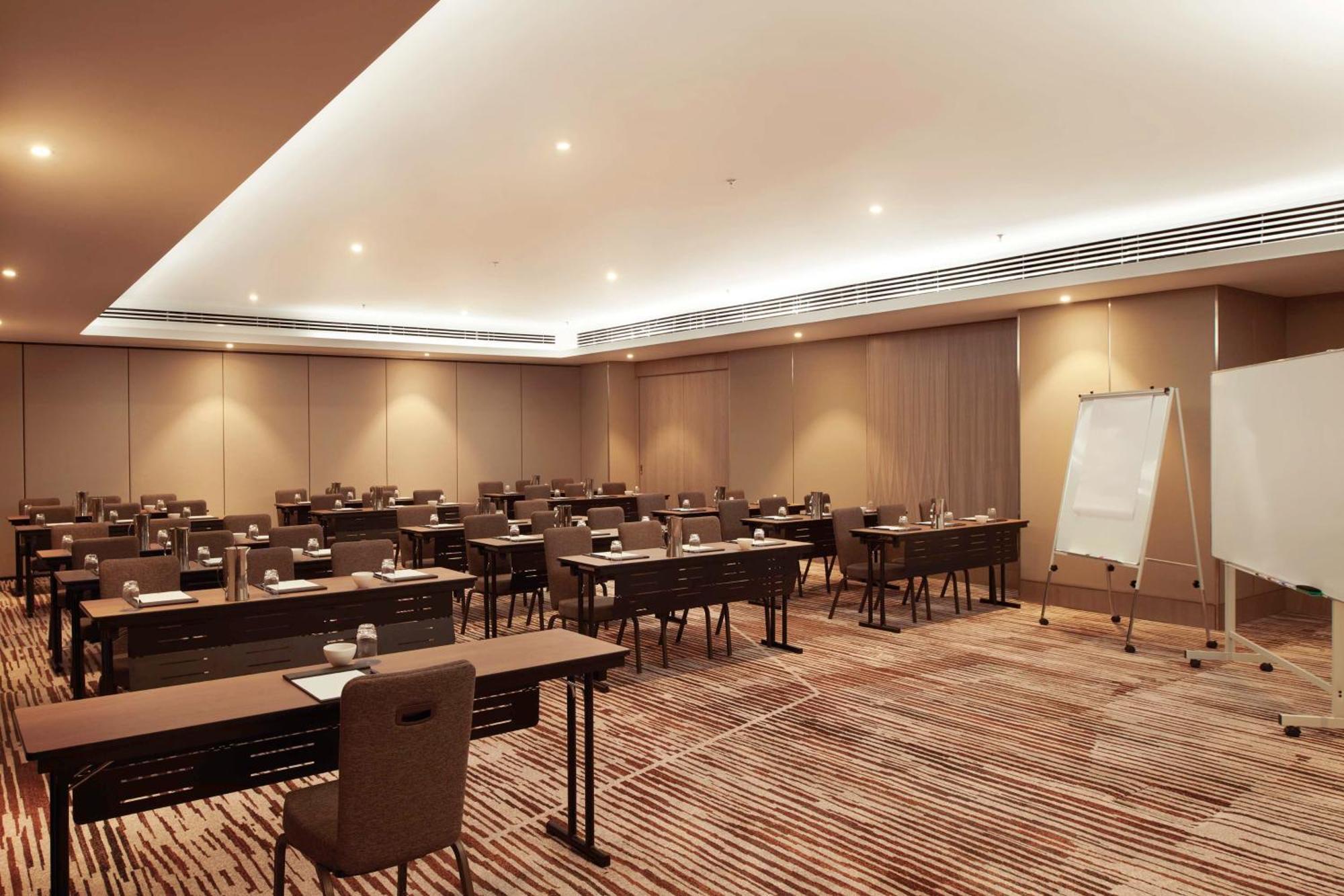 Doubletree By Hilton Shah Alam I-City 外观 照片 Meeting room